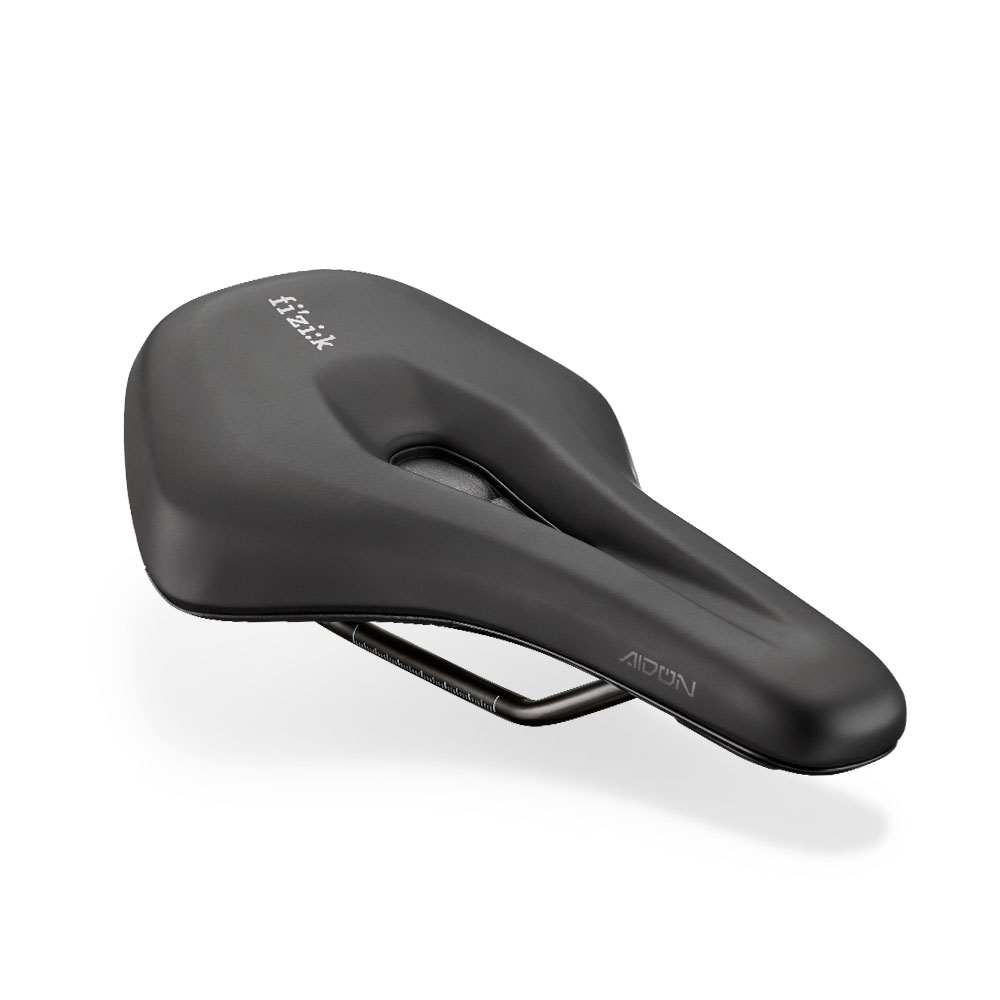 Fizik nyereg Terra Aidon X5 Black 160 mm S-Alloy